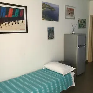 Stationhouse Apartament Taormina